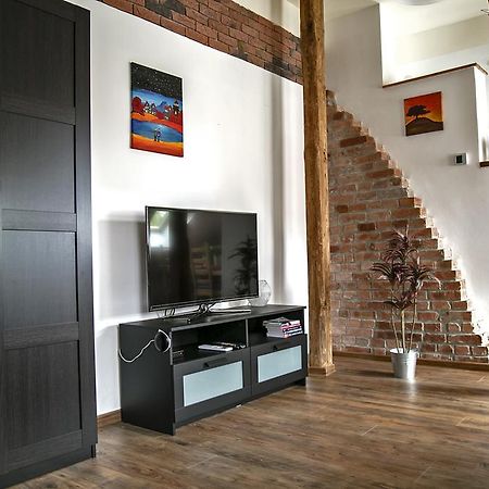 Apartament Przy Rynku Οπόλε Εξωτερικό φωτογραφία