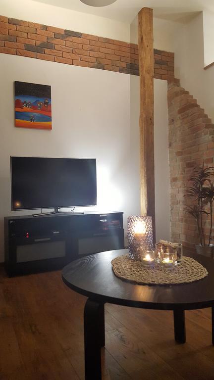 Apartament Przy Rynku Οπόλε Εξωτερικό φωτογραφία