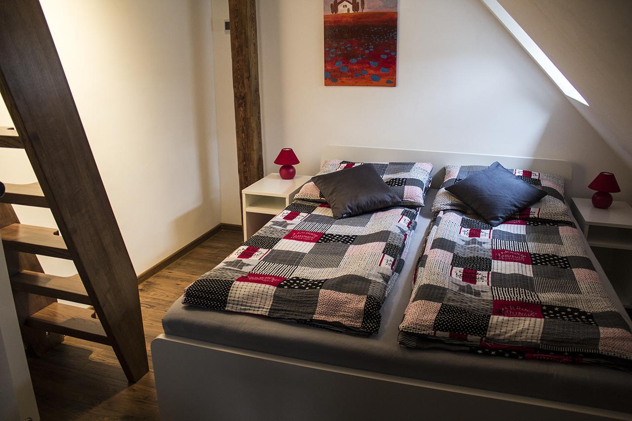 Apartament Przy Rynku Οπόλε Εξωτερικό φωτογραφία