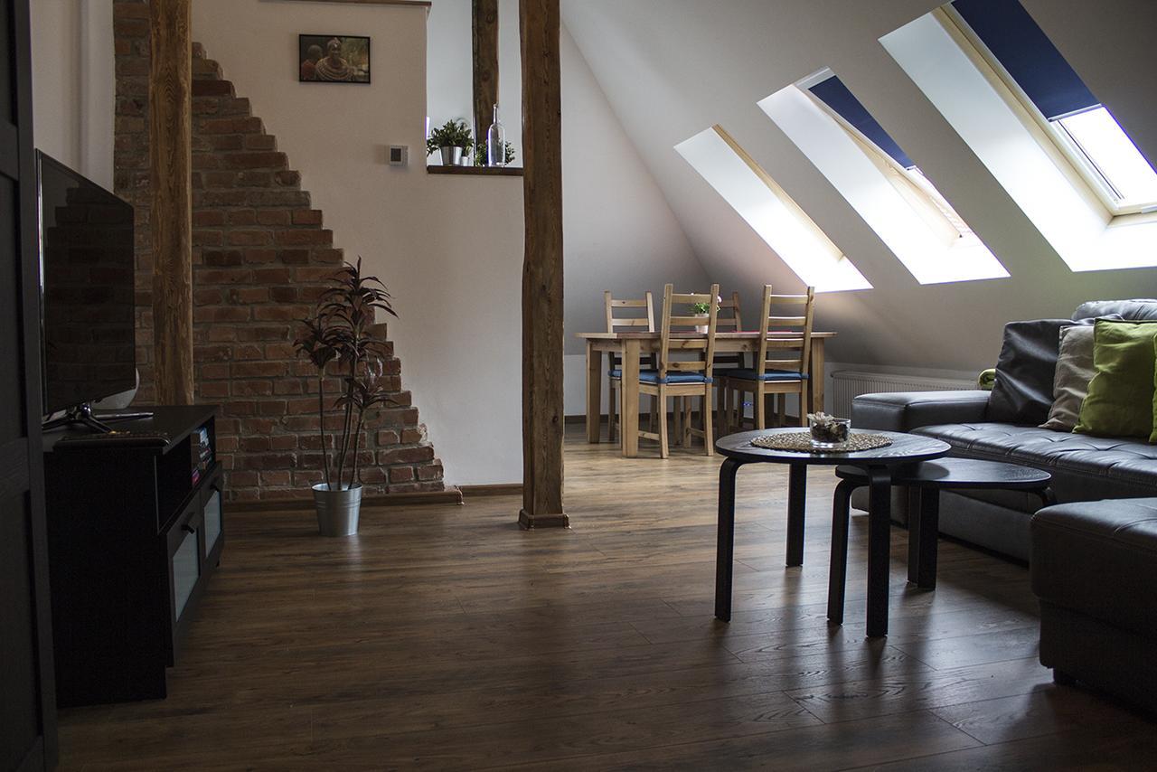 Apartament Przy Rynku Οπόλε Εξωτερικό φωτογραφία